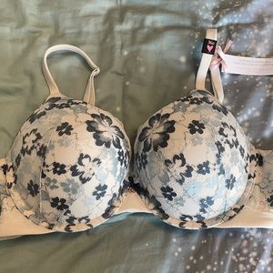 Body by Victoria perfect size 36D